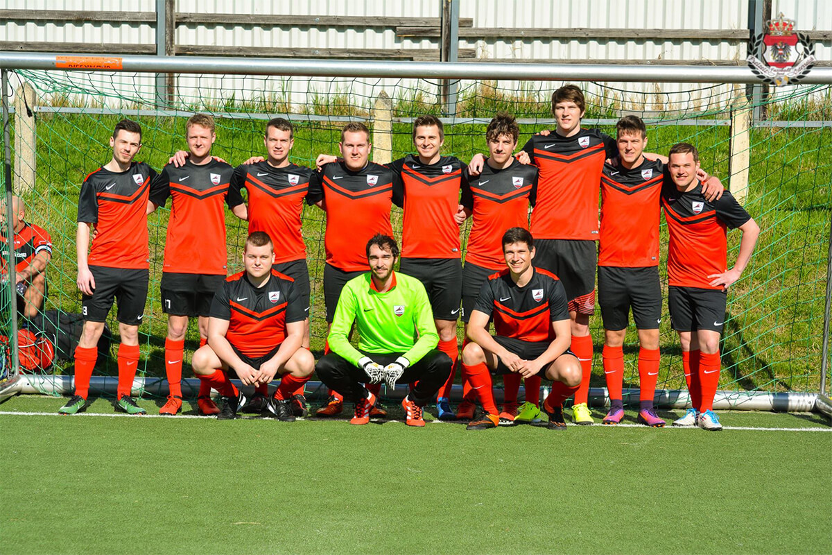 Mannschaftsfoto - 1. FC Edelspitz - FFBÖ Kleinfeldliga Wien Mitte
